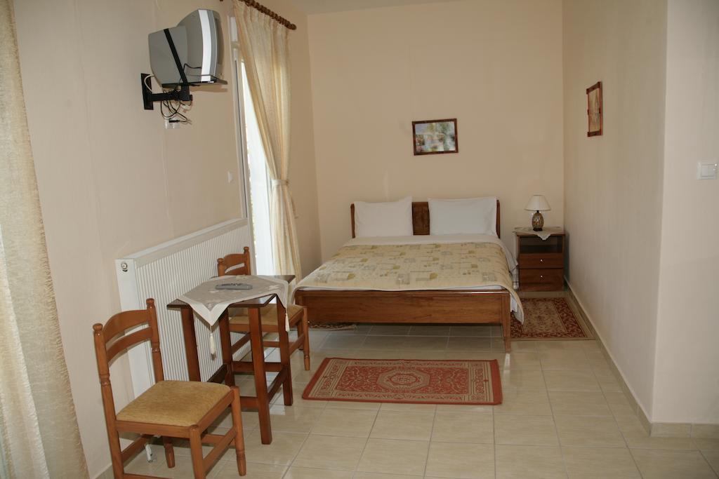 Elanthi Hostel Kasztoriá Szoba fotó